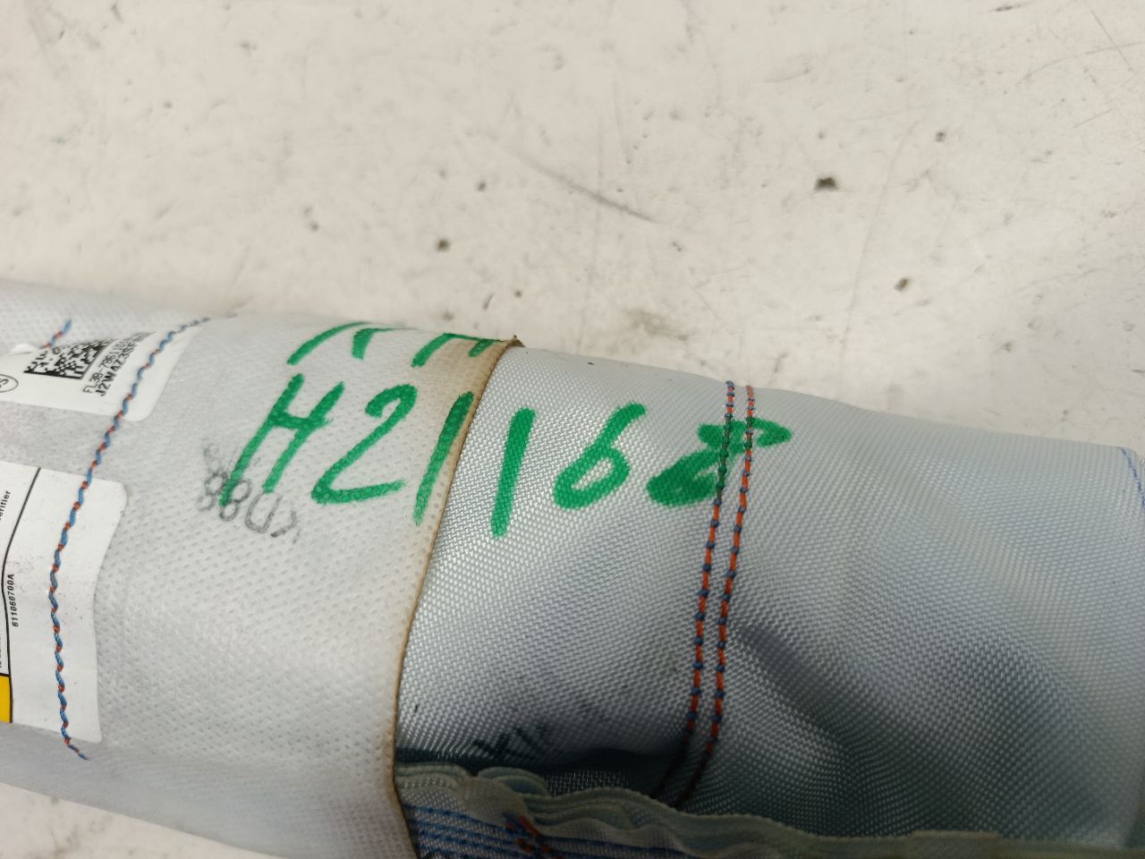 Part image 3