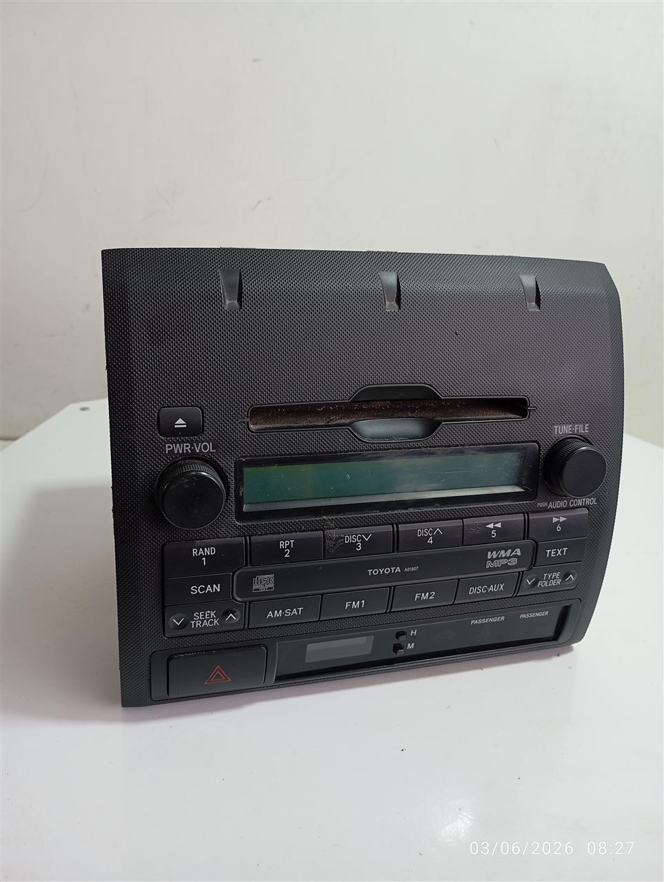 Used 2005 Toyota TACOMA ID A51808 on radio face (4 speaker) - Stock #A14214
