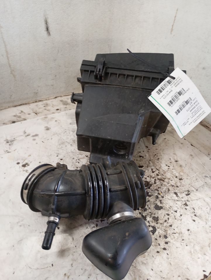2016 Ford MKX Air Cleaner