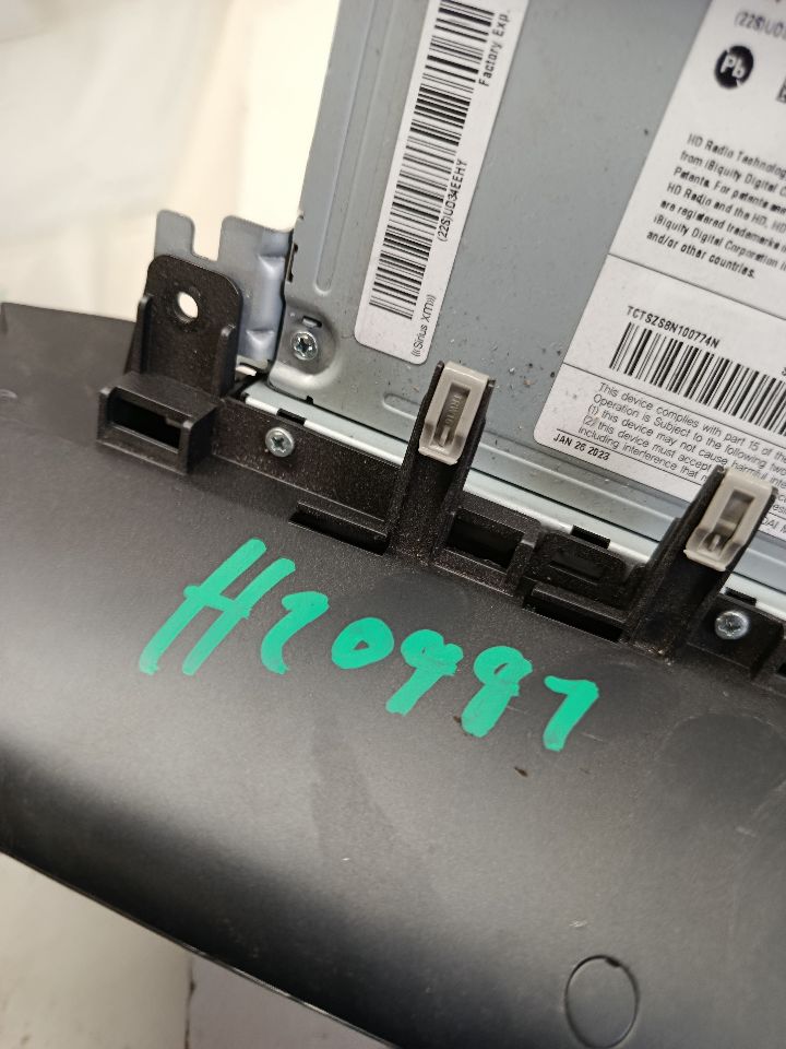 Part image 4