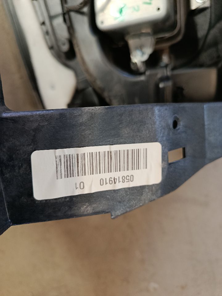 Part image 4