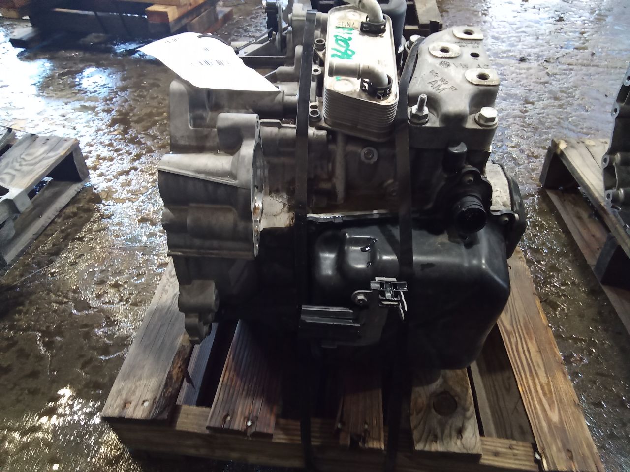 Part image 3