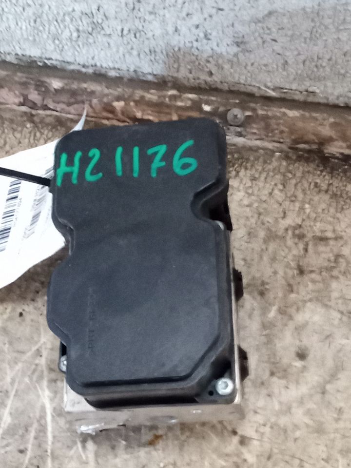 Used 2020 Toyota COROLLA 2ZRFXE engine (hybrid) - Stock #H21176