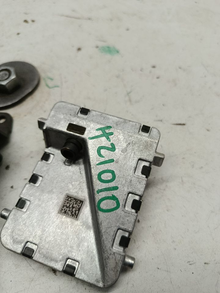 Part image 5