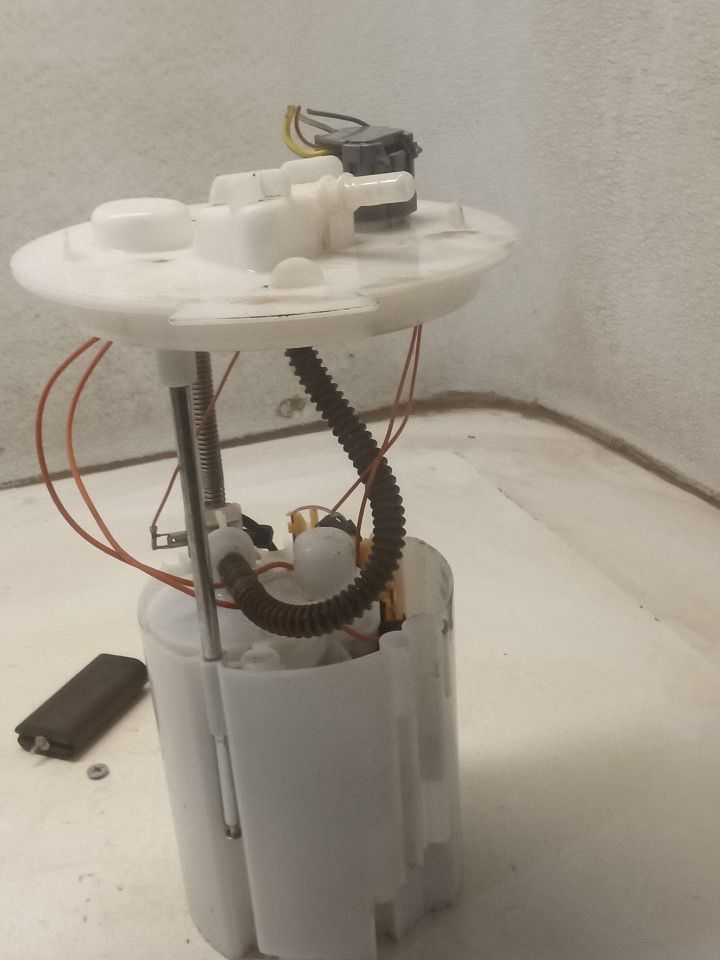 Part image 7