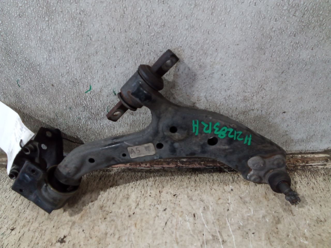Part image 3