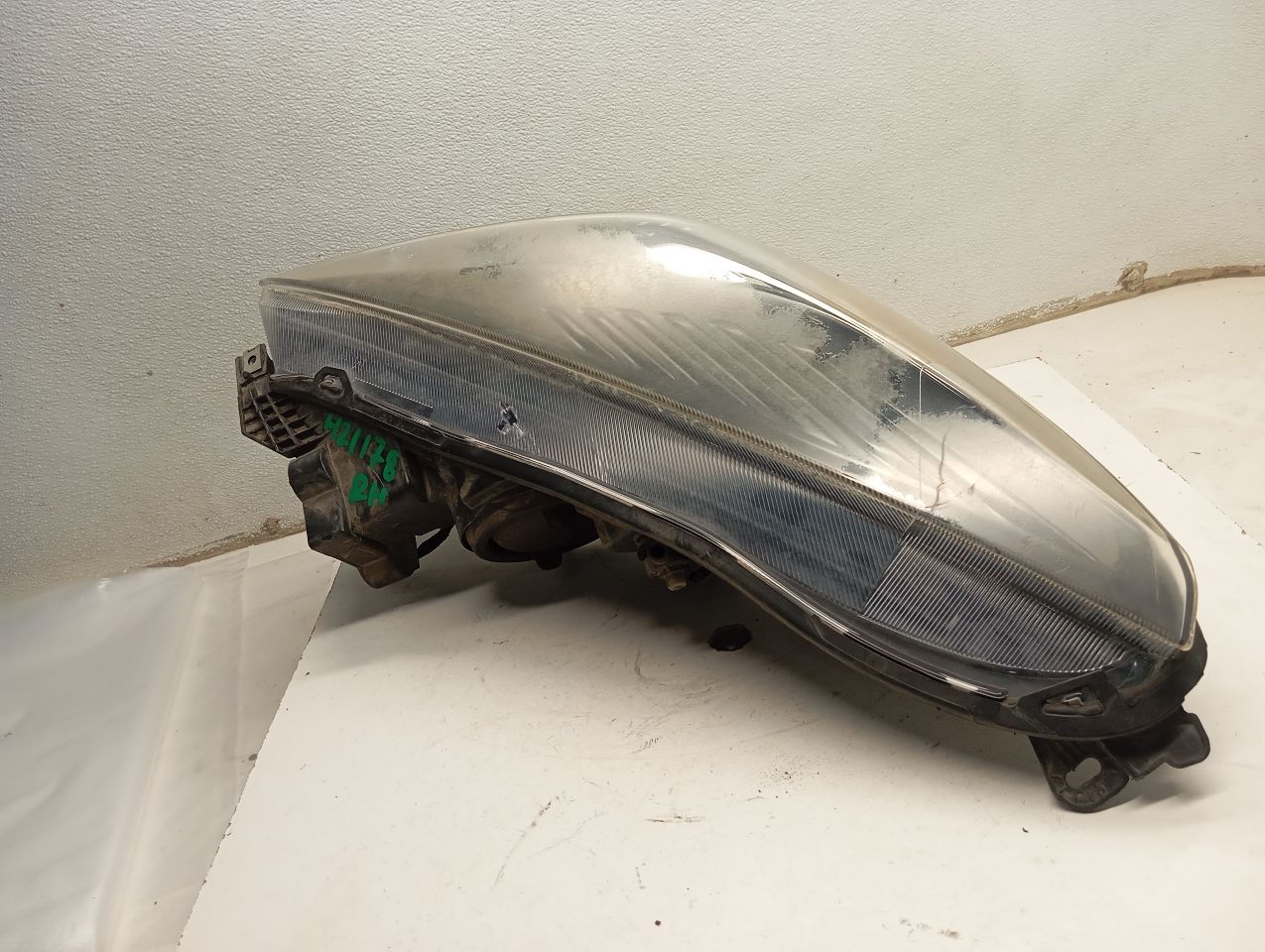 Part image 3