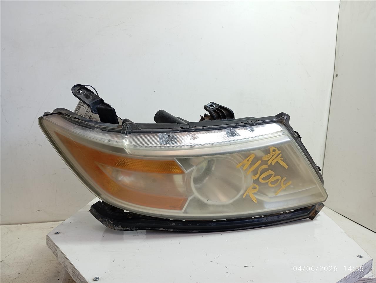 Part image 1