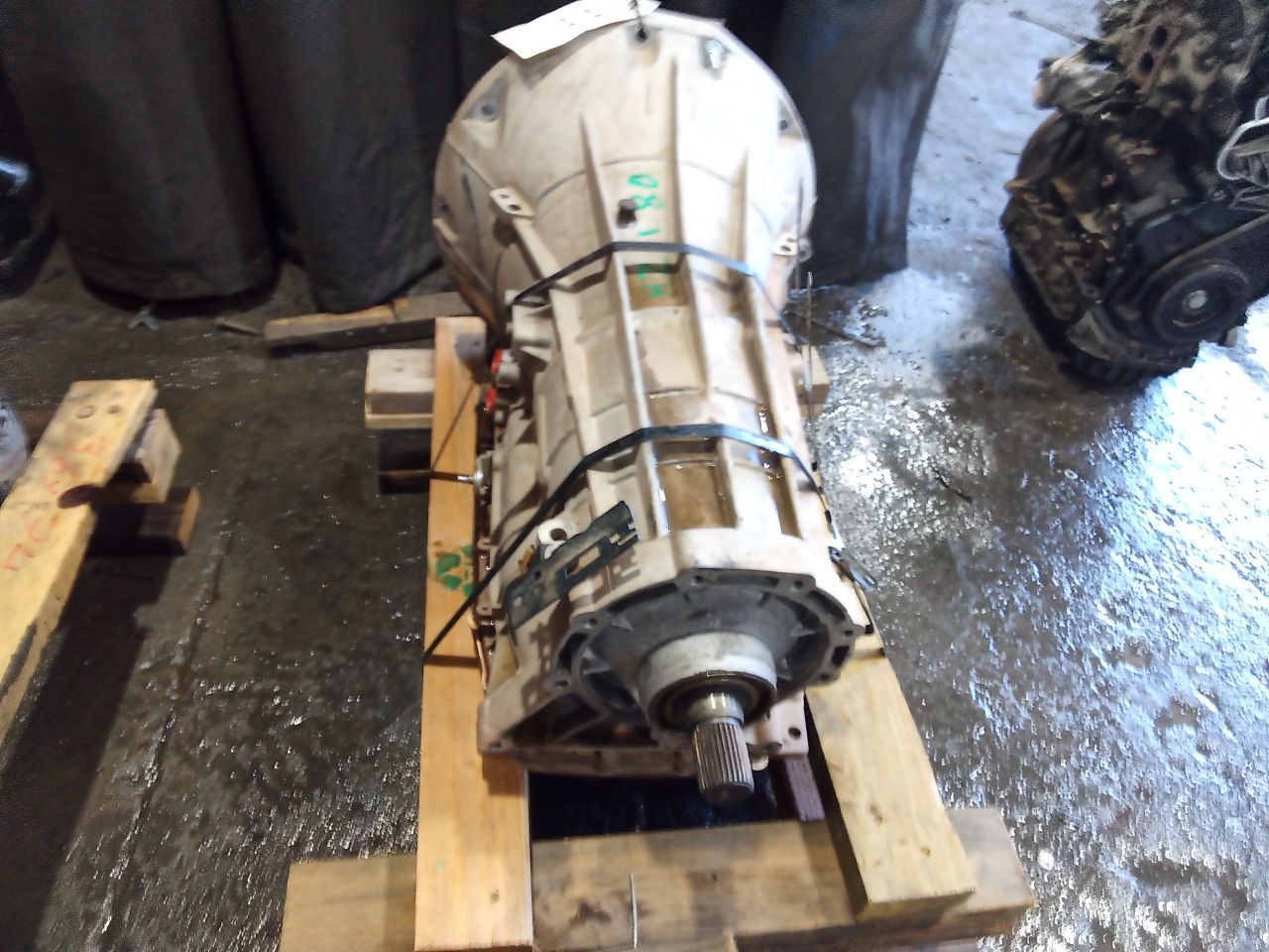 Part image 3