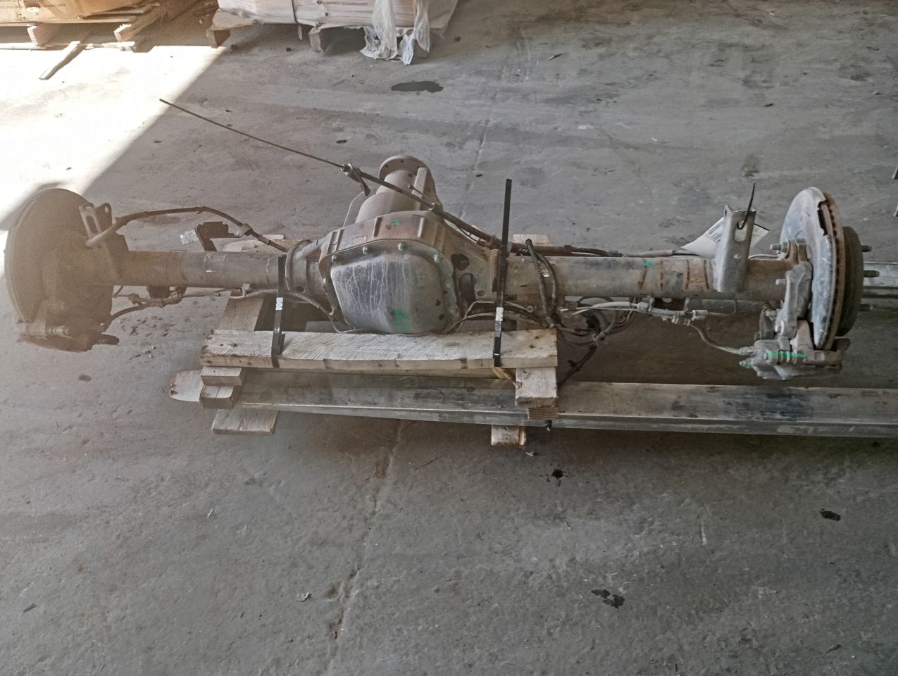 Part image 3