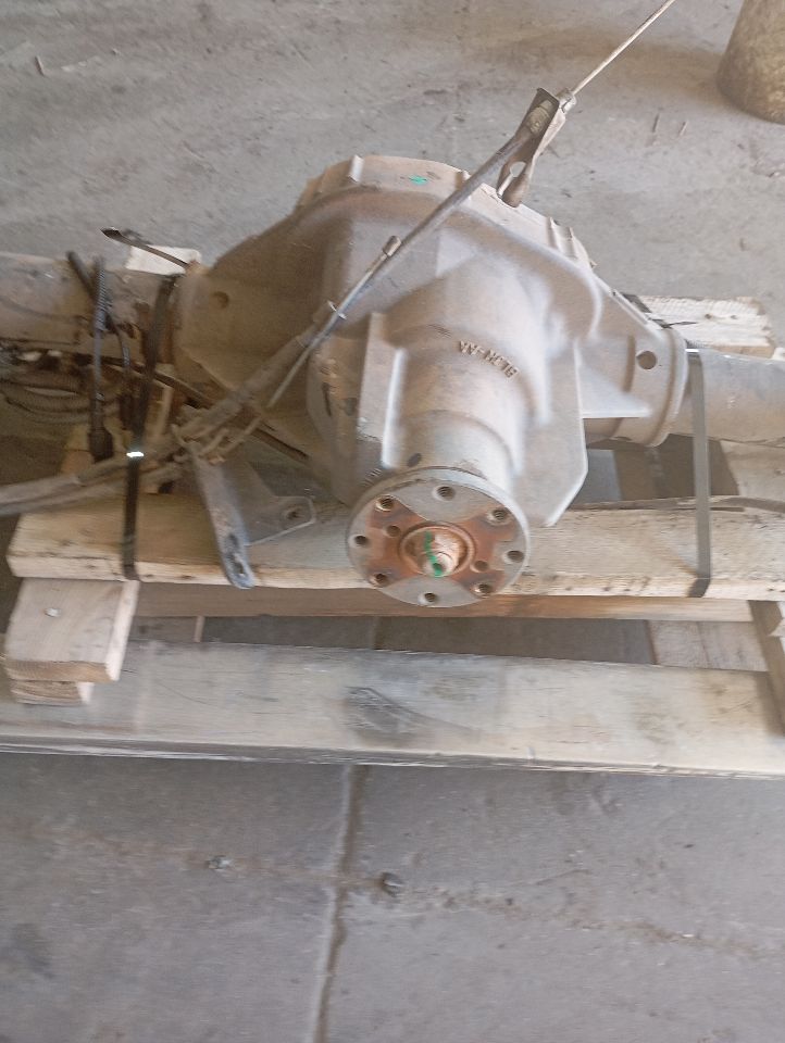 Part image 9