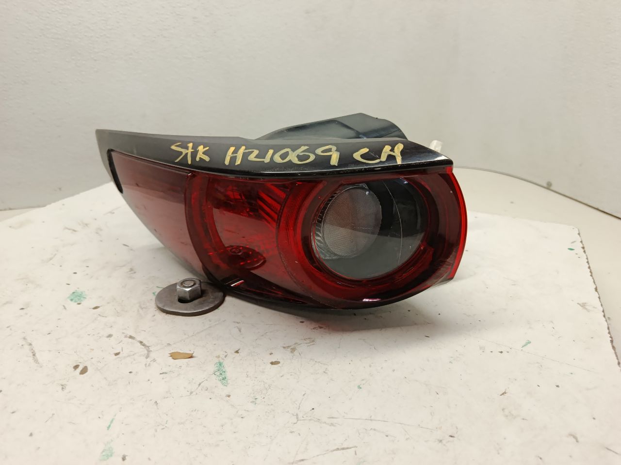 Part image 3