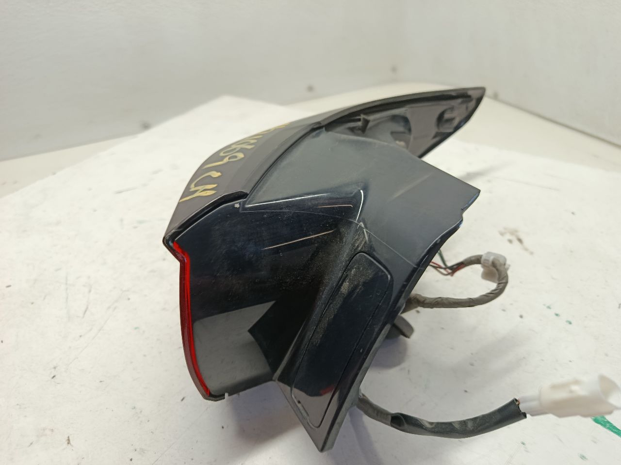 Part image 4