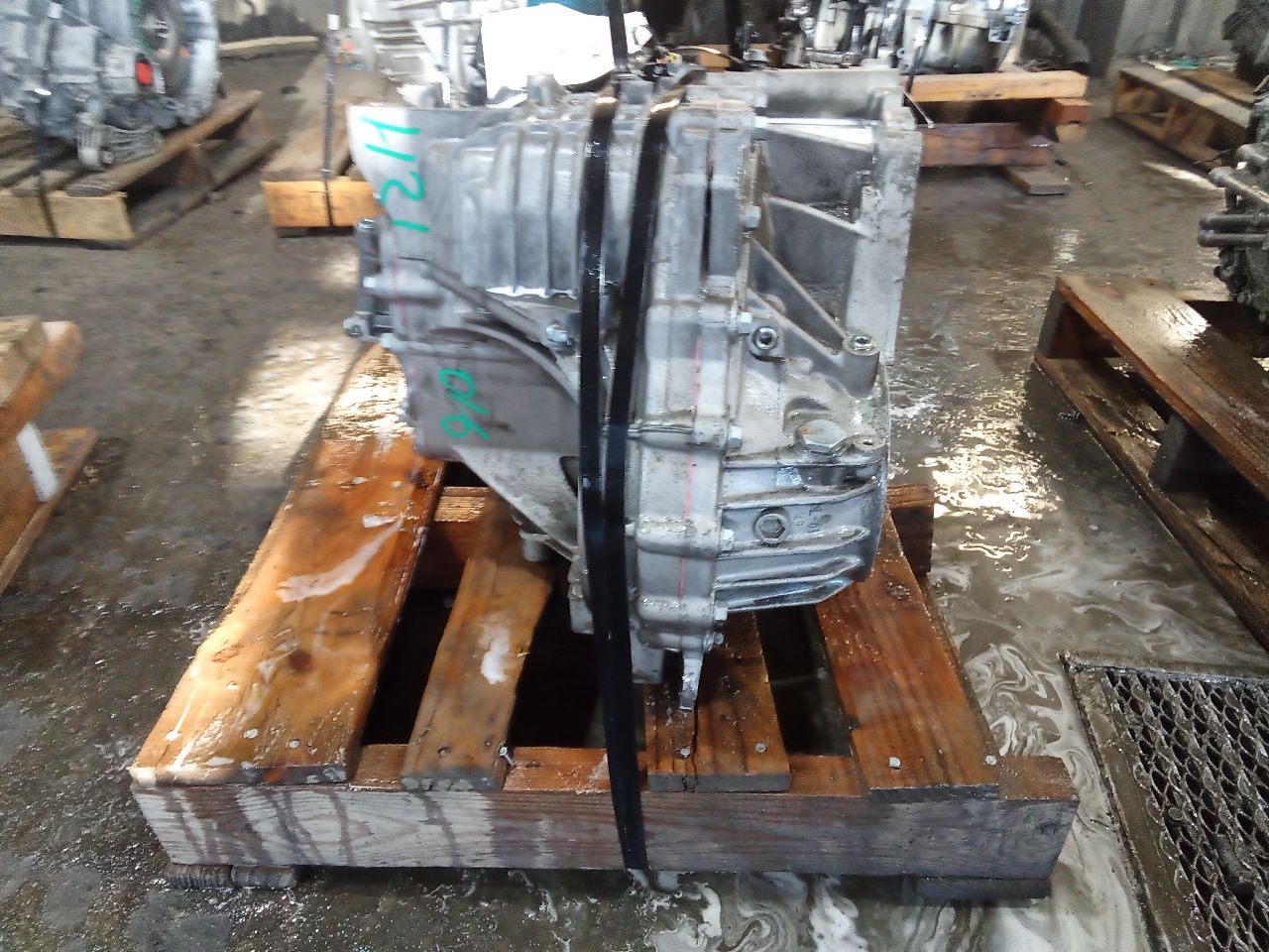 Part image 3