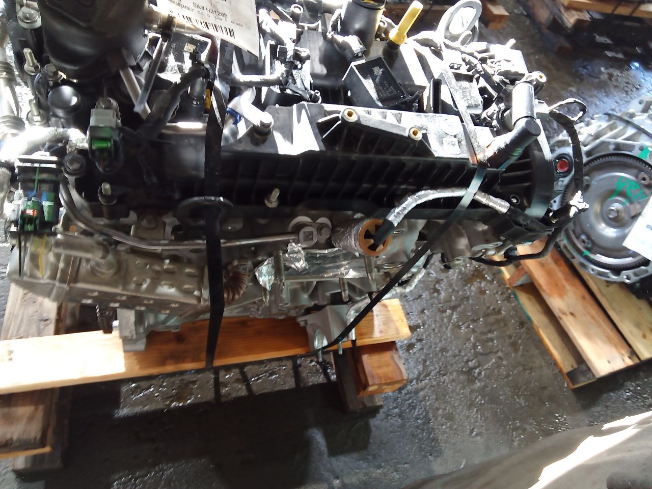 Part image 5