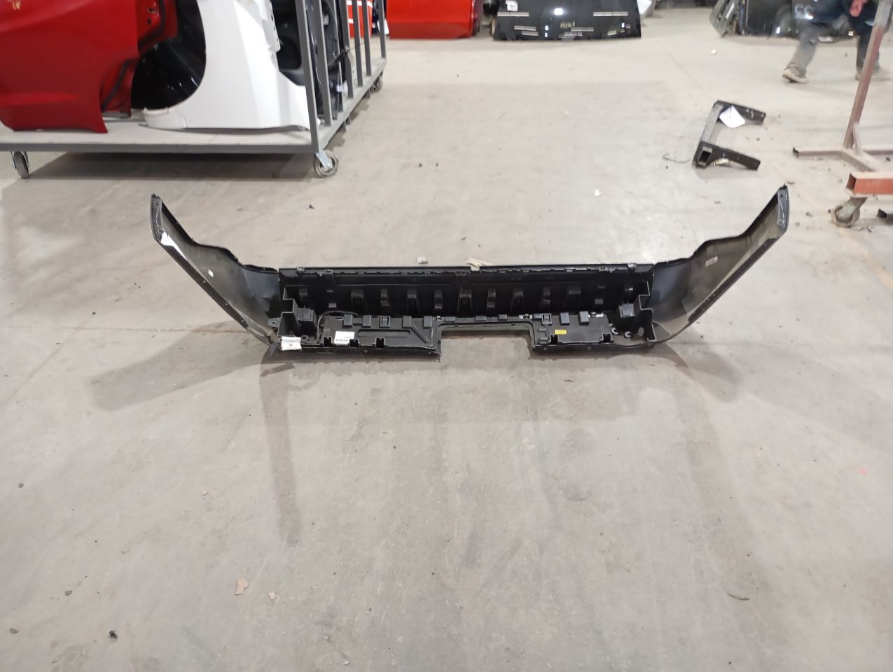 Part image 3