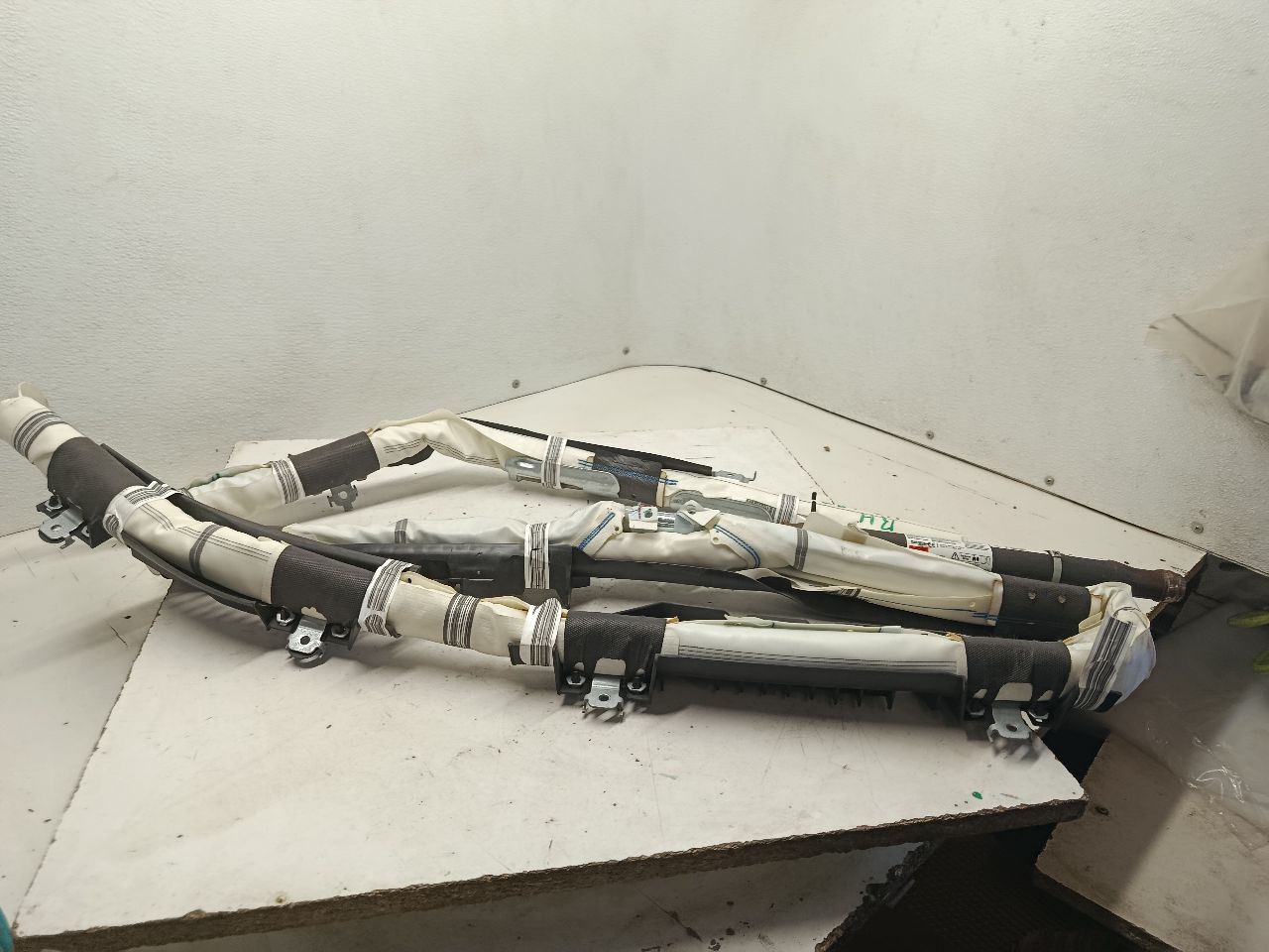 Part image 4