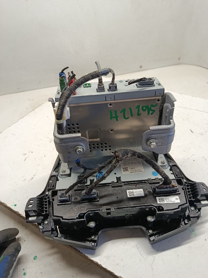 Part image 9