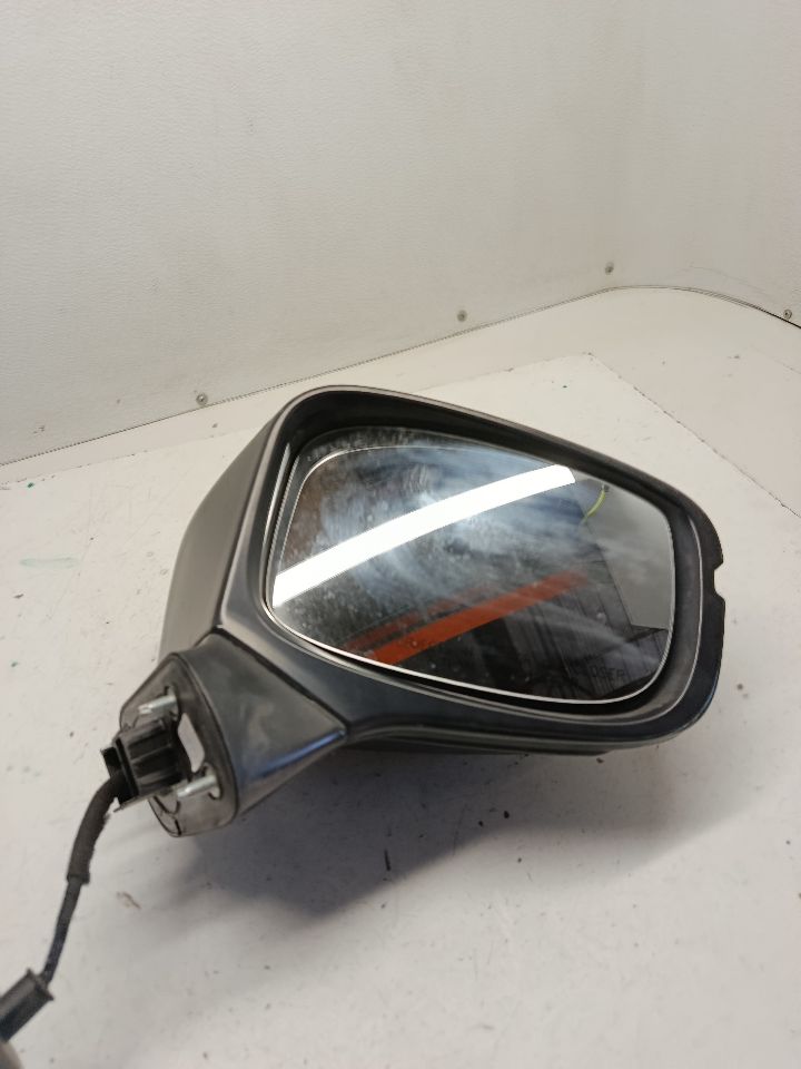 Part image 7