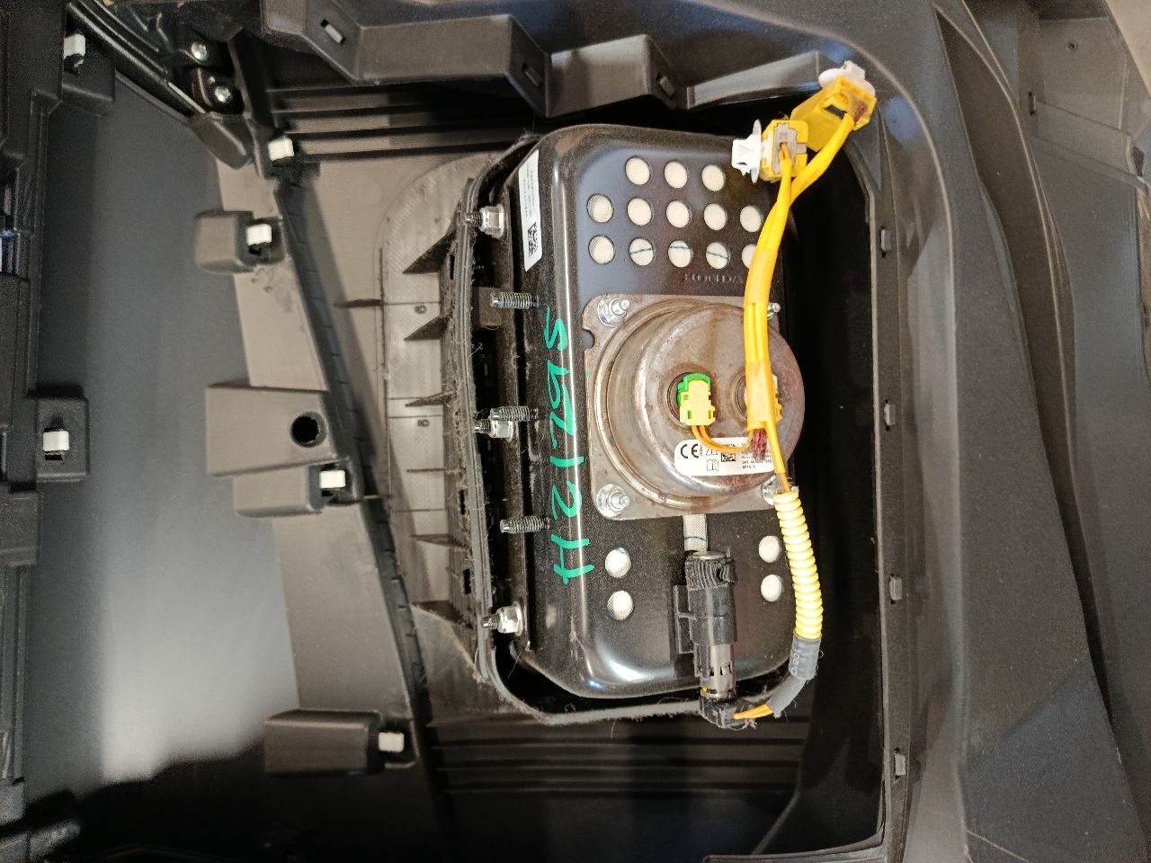 Part image 7