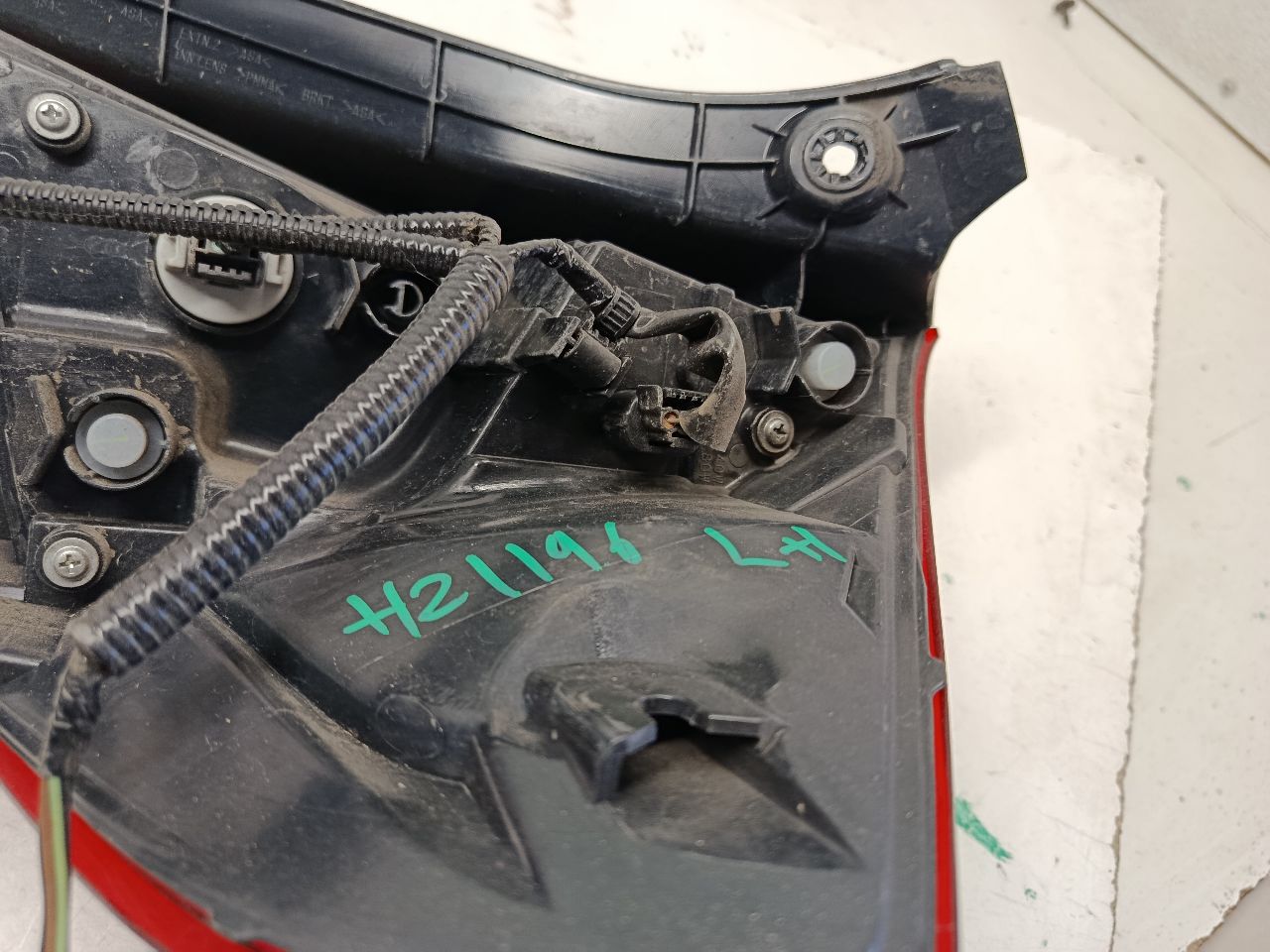 Part image 7