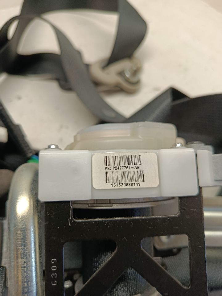 Used 2017 Honda FIT retractor - Stock #H21196