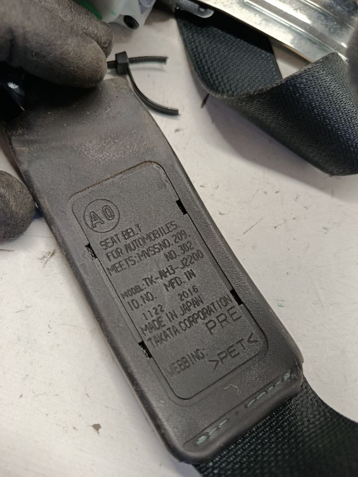Used 2017 Honda FIT retractor - Stock #H21196