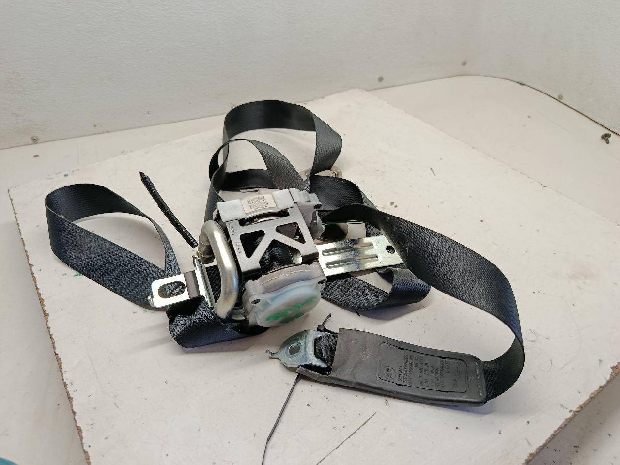 Used 2017 Honda FIT retractor - Stock #H21196