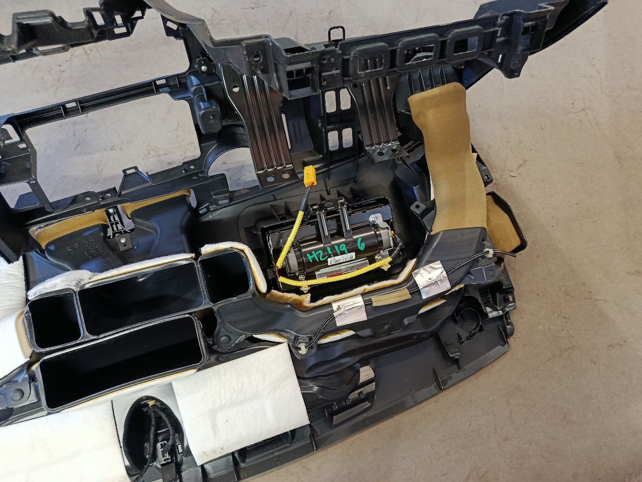 Part image 5