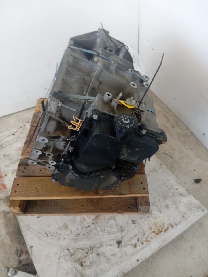 Part image 6