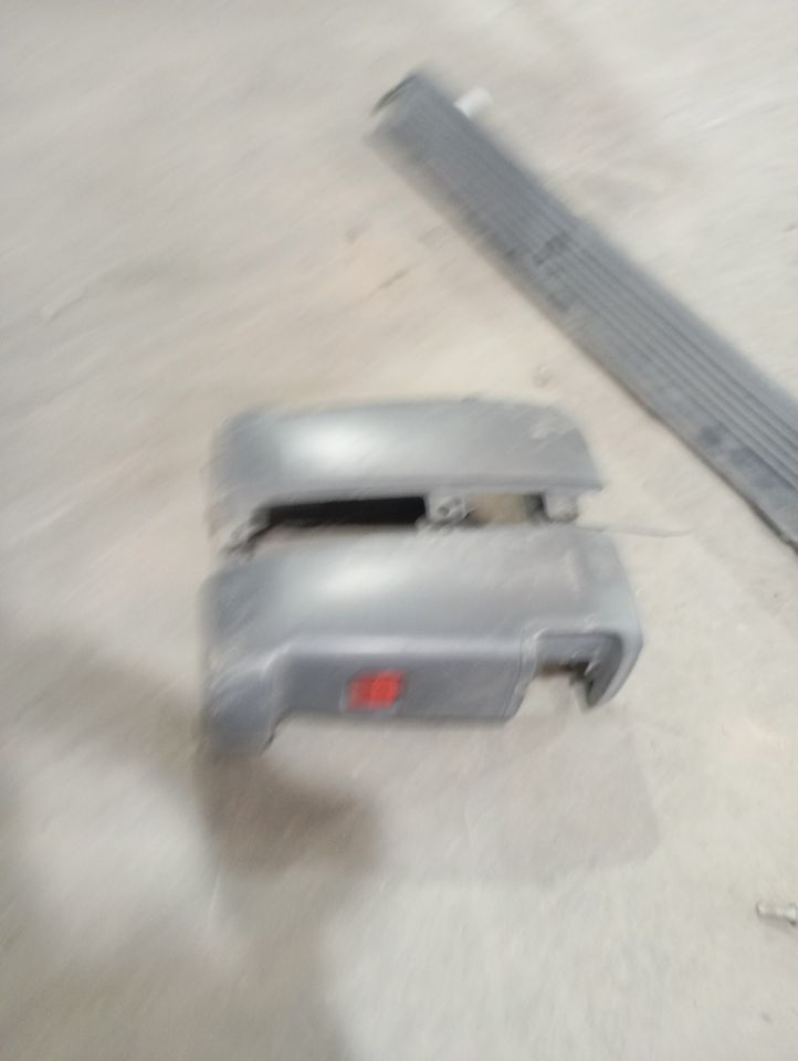 Part image 9