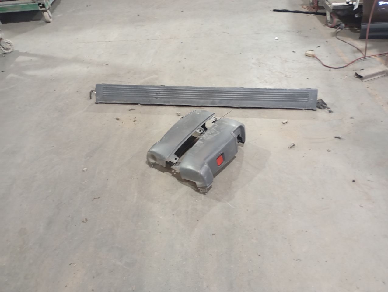 Part image 10