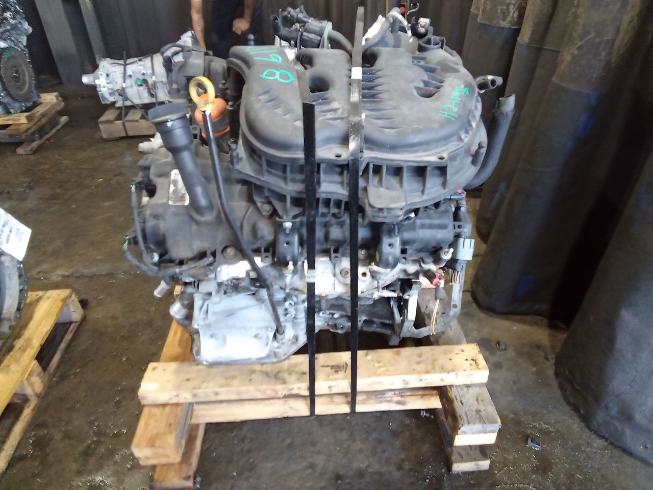 Part image 3