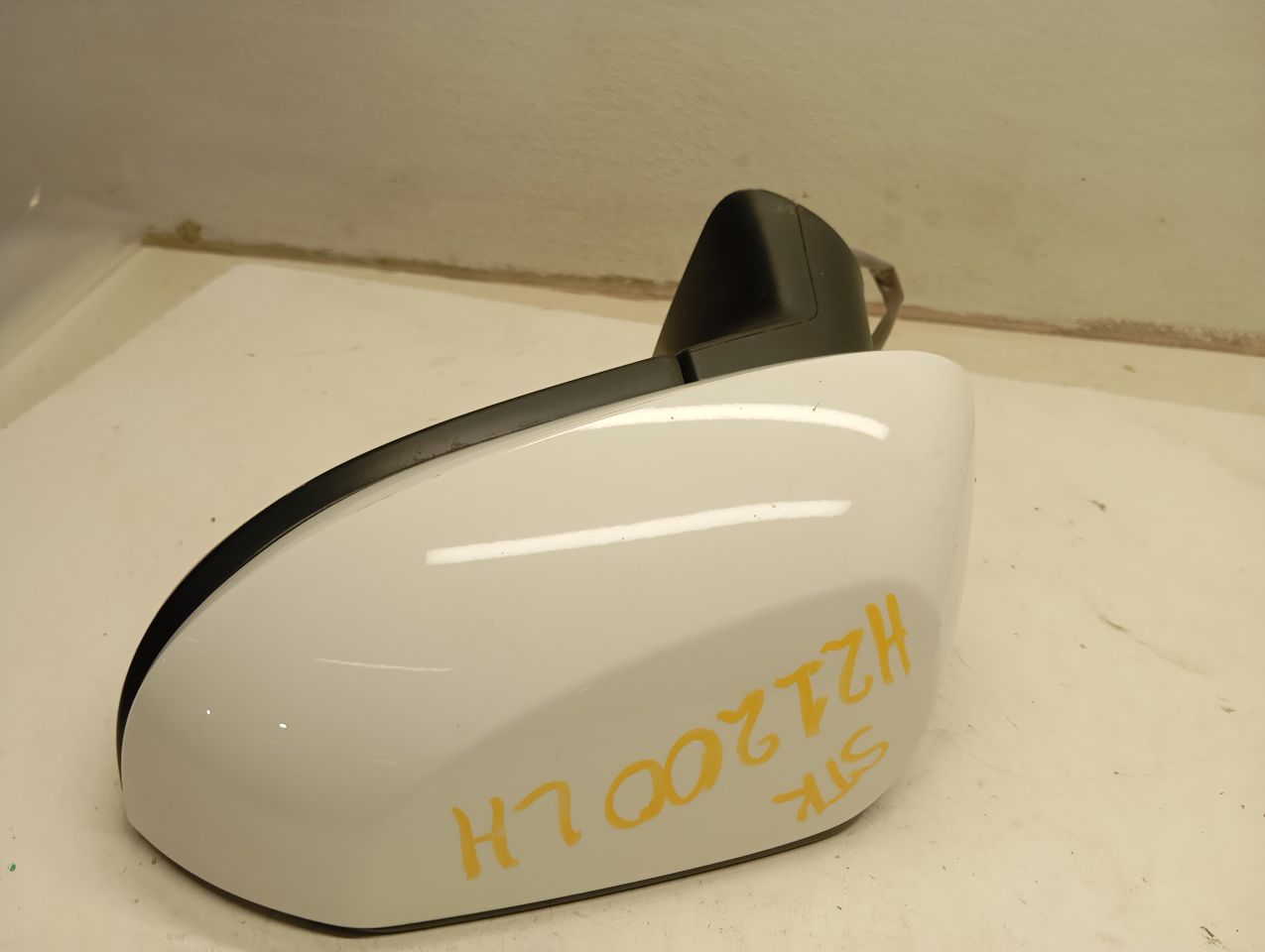 Part image 4