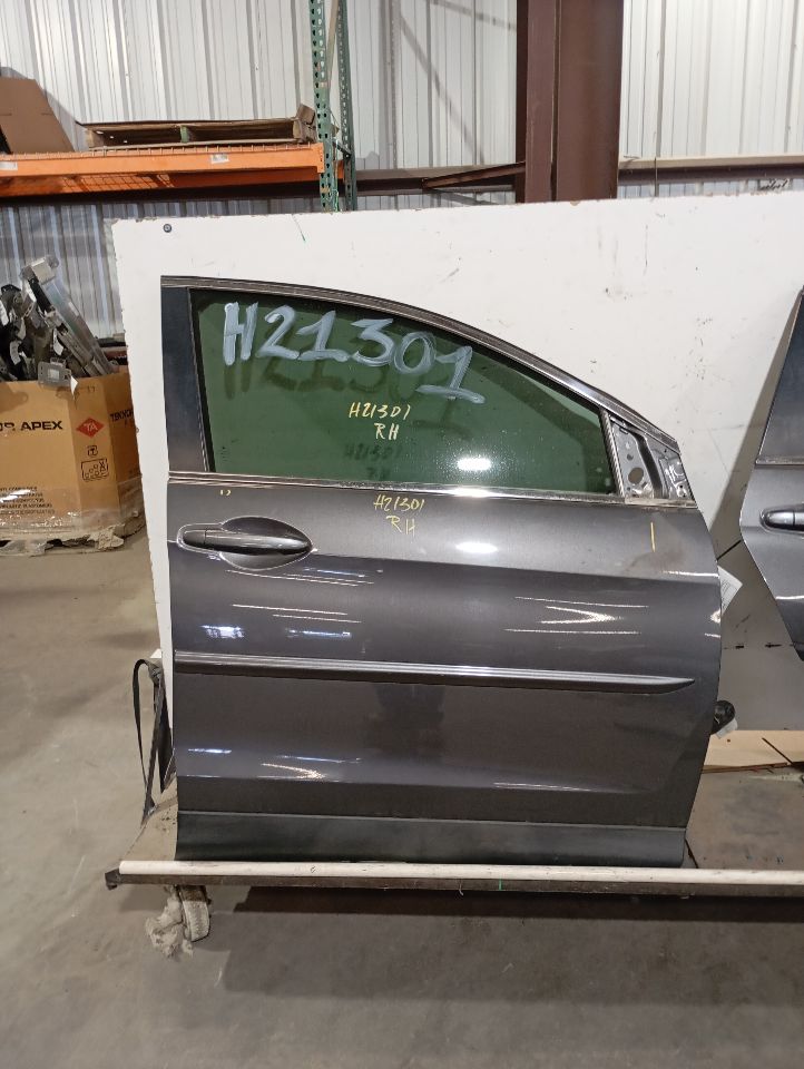 2014 Honda CR-V Door Assembly, Fr