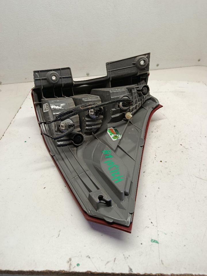 Part image 8