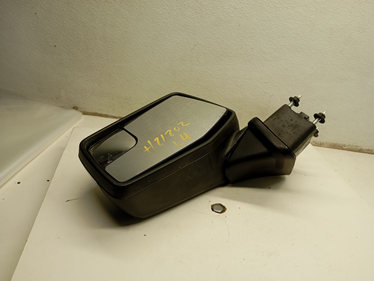 Part image 8