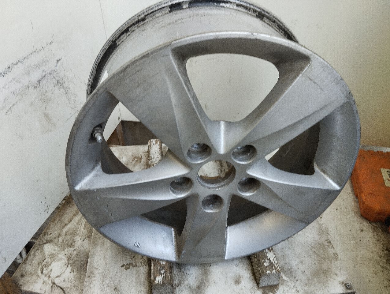 Part image 2