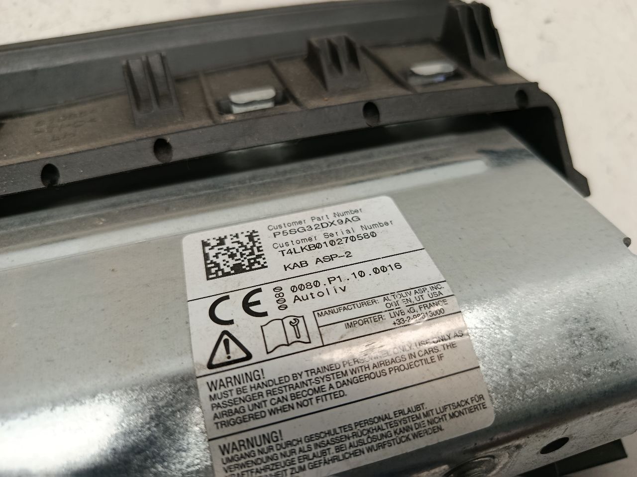 Part image 3