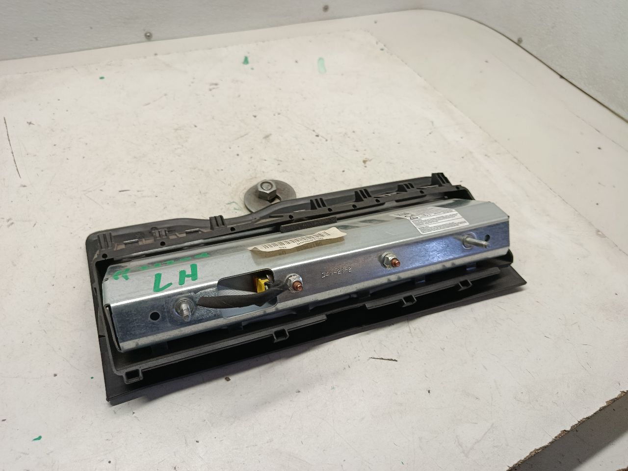 Part image 4