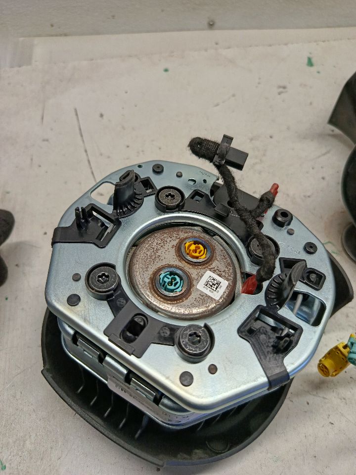 Part image 6