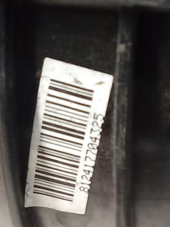 Part image 8