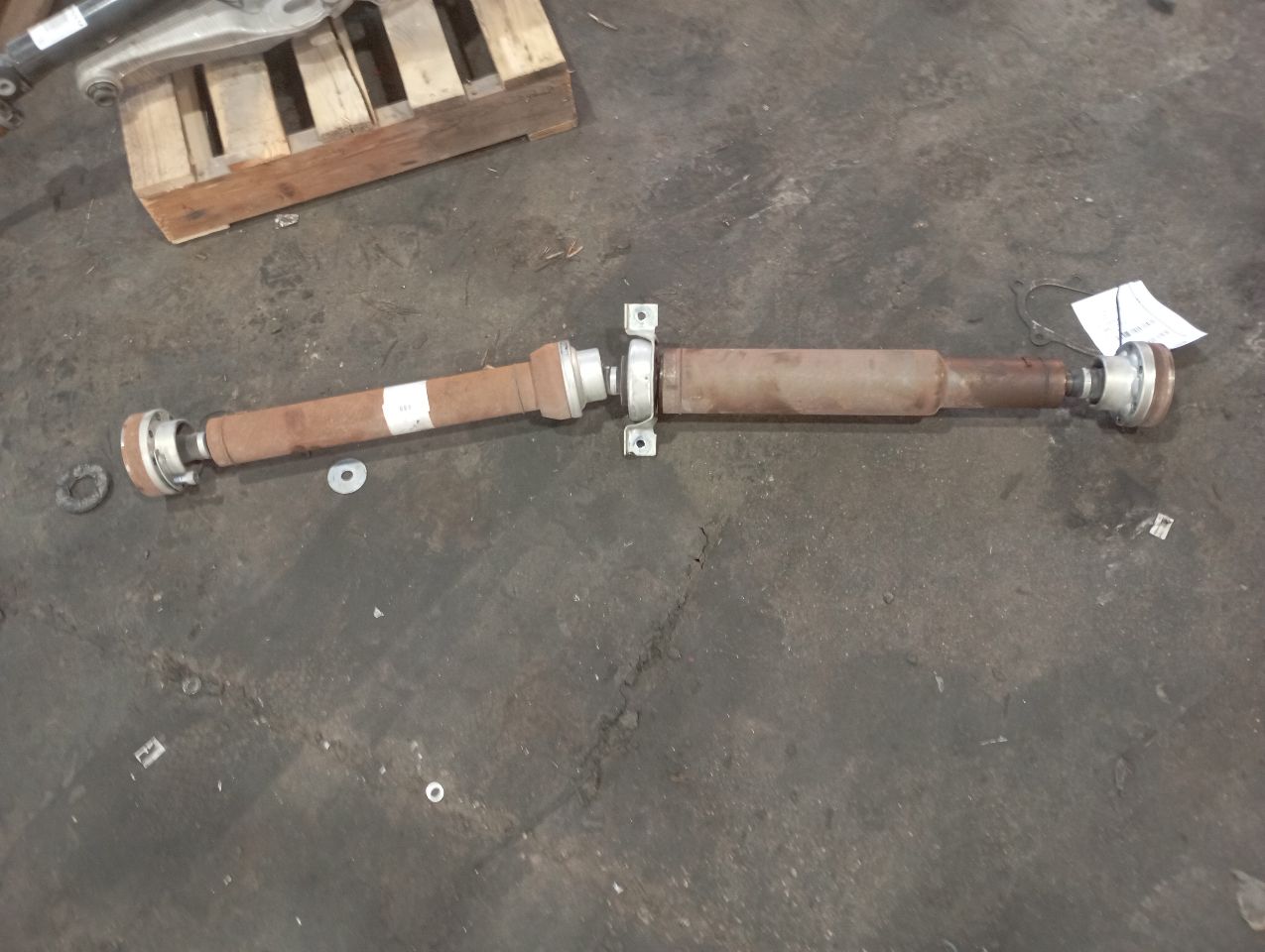 Part image 3