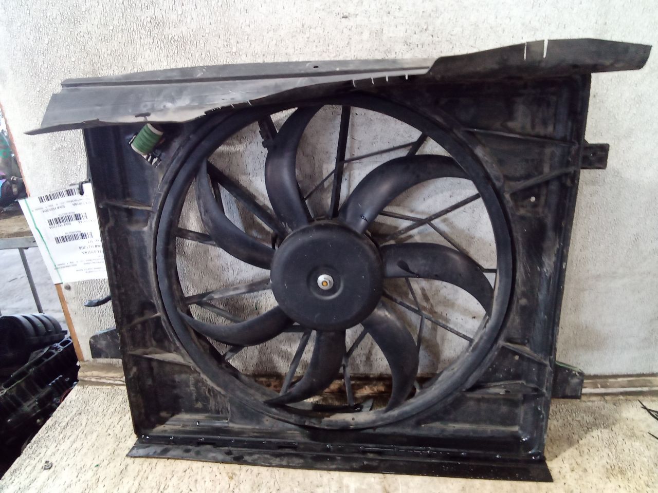 Part image 3