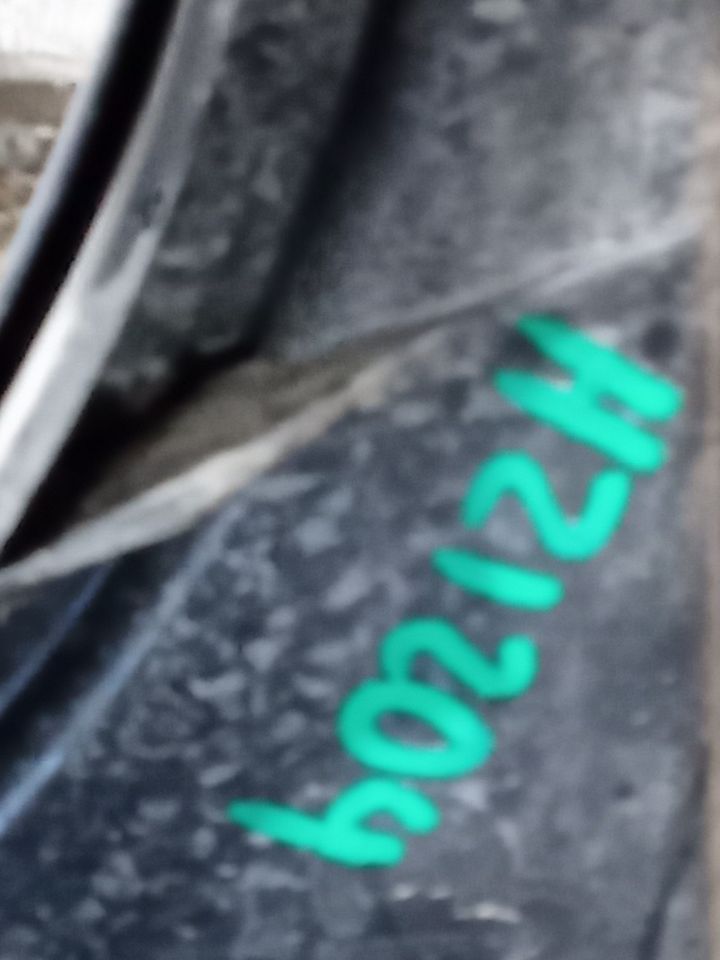 Part image 7
