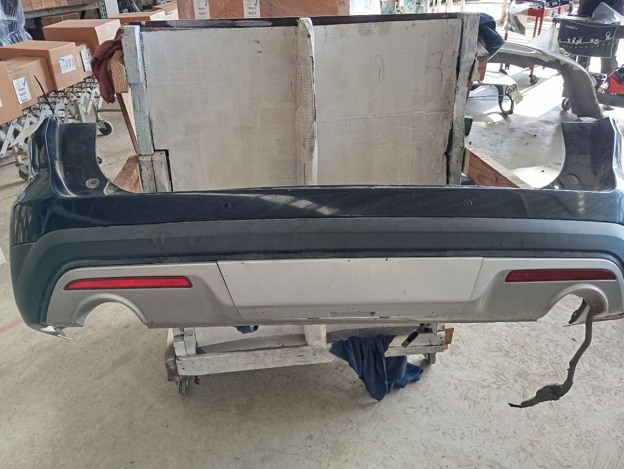 Part image 3