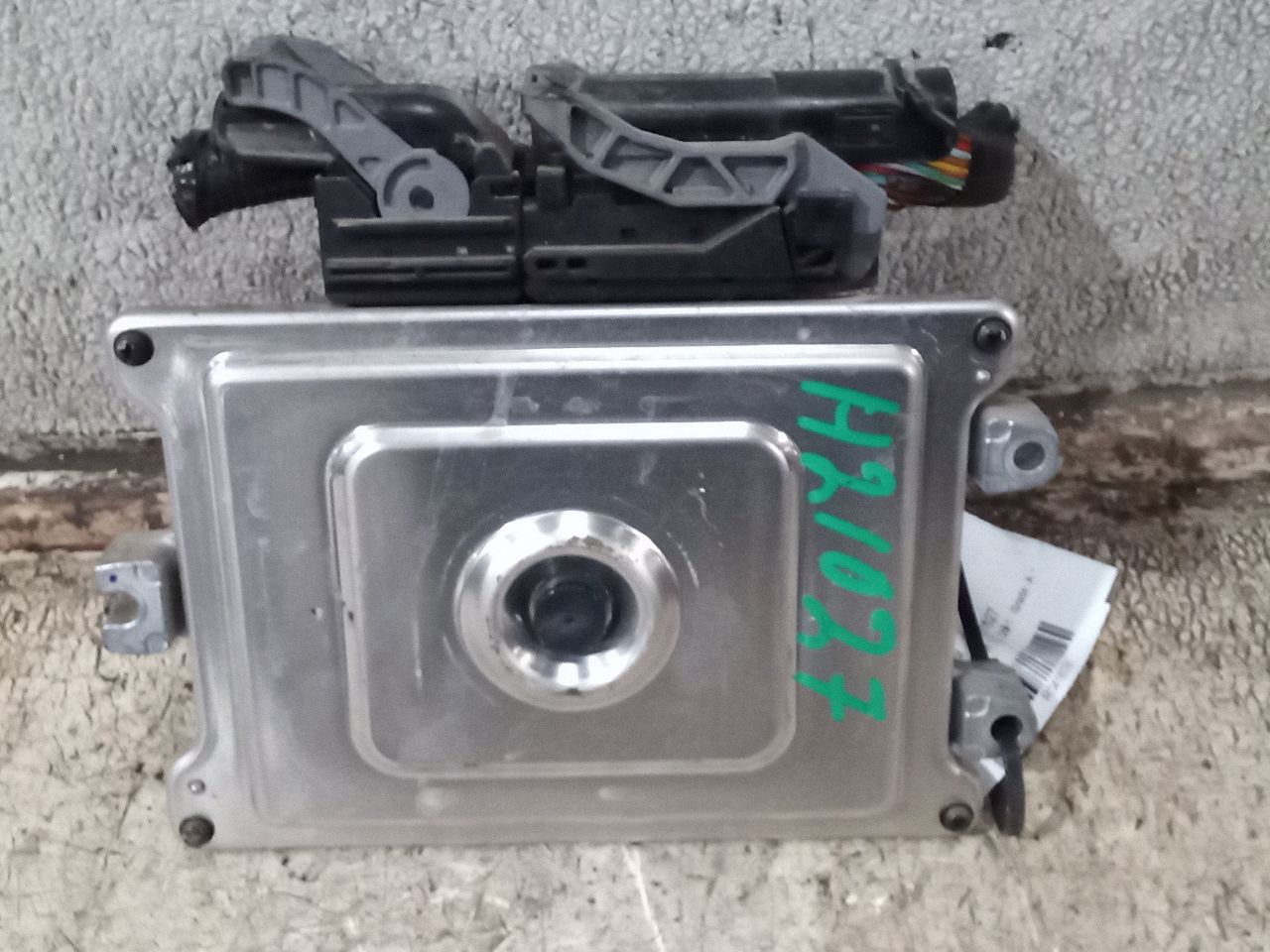 Part image 5