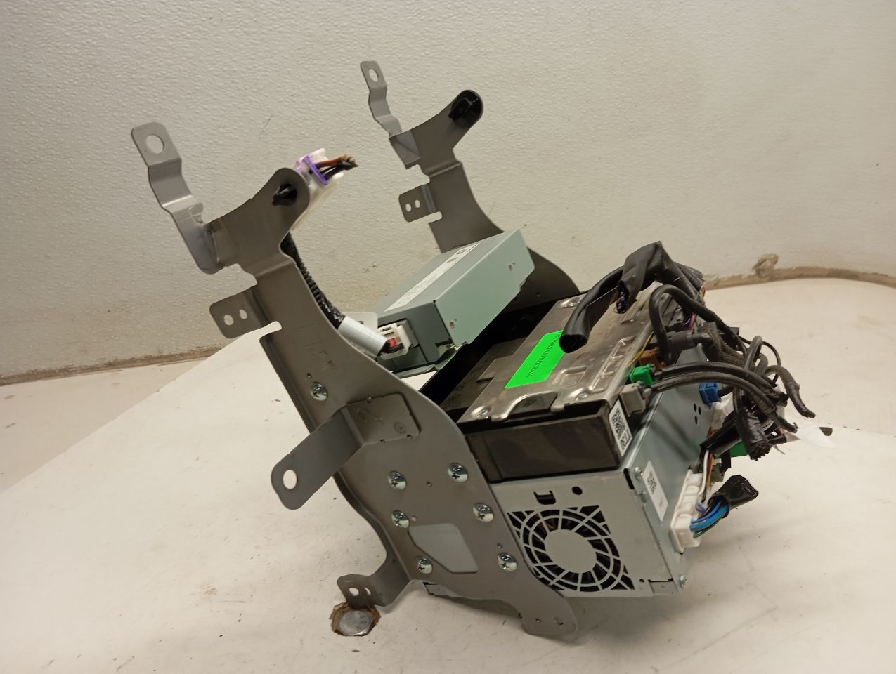 Part image 3