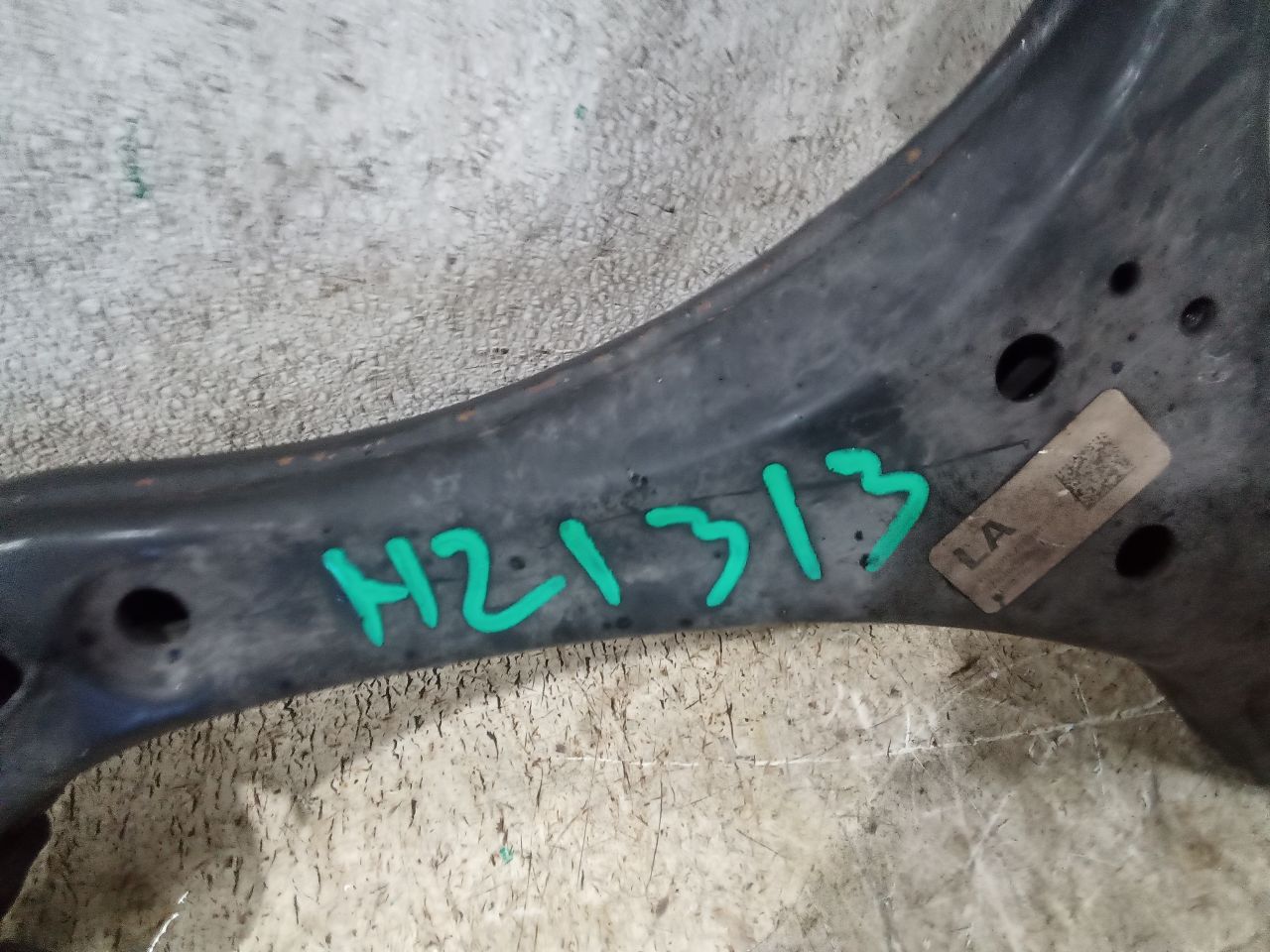 Part image 4