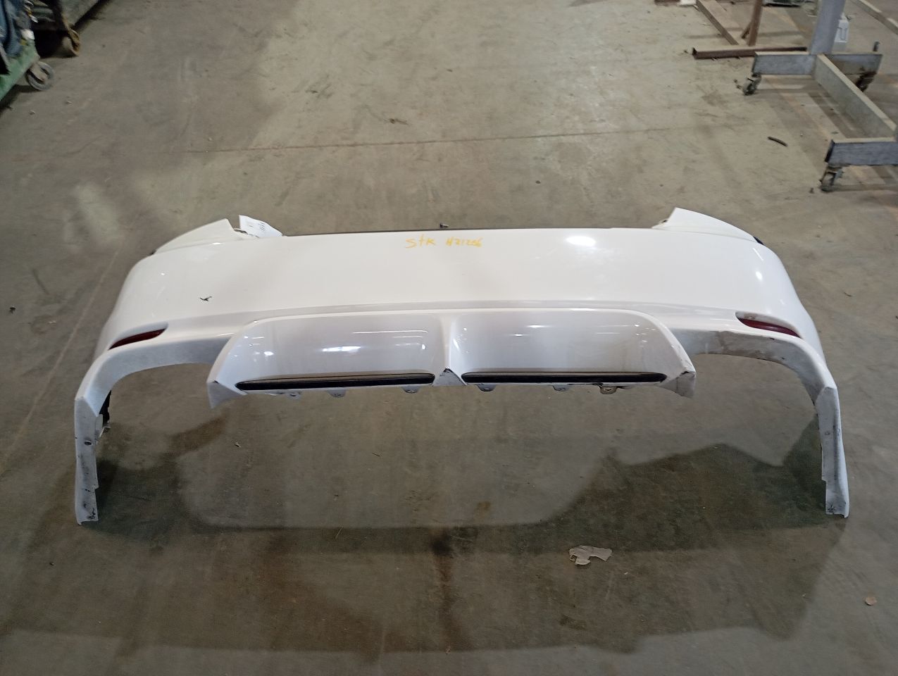 Part image 1